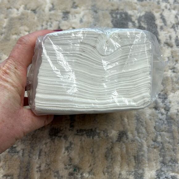 NEW Bulk Funny Blow Me It’s My Birthday Cocktail Party Napkins - Picture 5 of 6